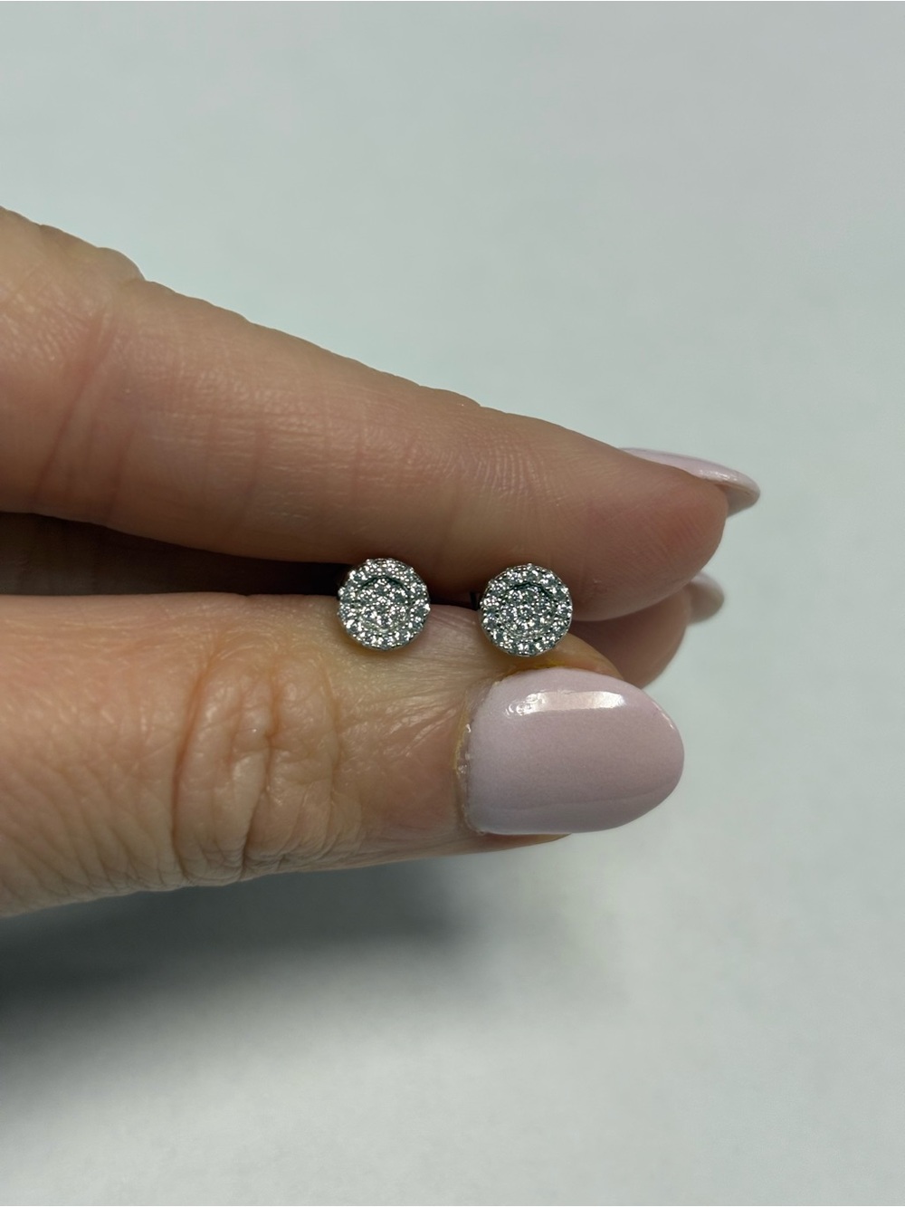 Suzy Levian Sample Silver Pavé Circle Stud Earrings Sterling Silver NWT